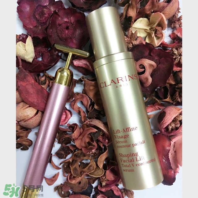 嬌韻詩(shī)V臉精華有用嗎 嬌韻詩(shī)V臉精華手法 嬌韻詩(shī)V臉精華有用嗎 嬌韻詩(shī)V臉精華手法