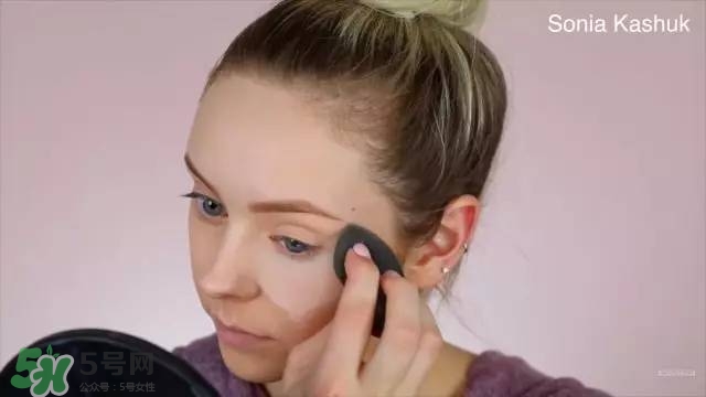 好用散粉推薦 適合夏天的定妝散粉 好用散粉推薦 適合夏天的定妝散粉