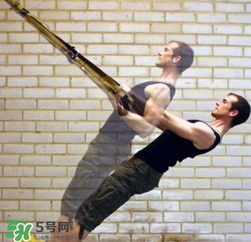 trx劃船是練什么的？trx劃船怎么練？