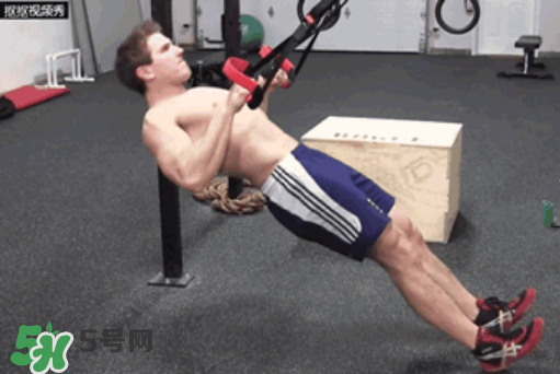 trx劃船是練什么的？trx劃船怎么練？