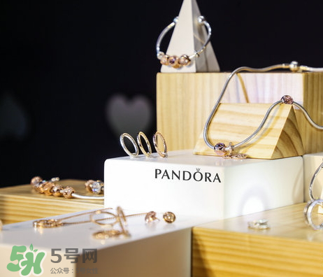 潘多拉流動吊墜盒多少錢？潘多拉流動吊墜盒好看嗎？