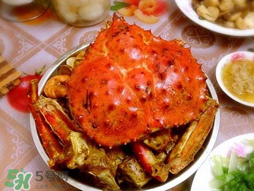 帝王蟹的營(yíng)養(yǎng)價(jià)值 帝王蟹的功效與作用 帝王蟹的營(yíng)養(yǎng)價(jià)值 帝王蟹的功效與作用