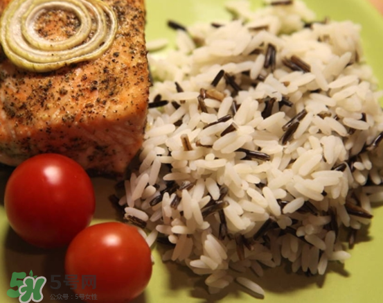 膠原蛋白有什么作用？關(guān)于補(bǔ)充膠原蛋白的誤區(qū)