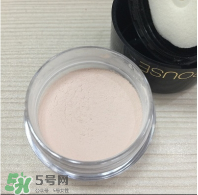 ILISYA柔色定妝蜜粉多少錢？ILISYA柔色定妝蜜粉怎么樣？