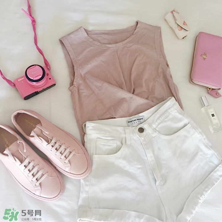 個子矮的女生怎么穿搭衣服好看