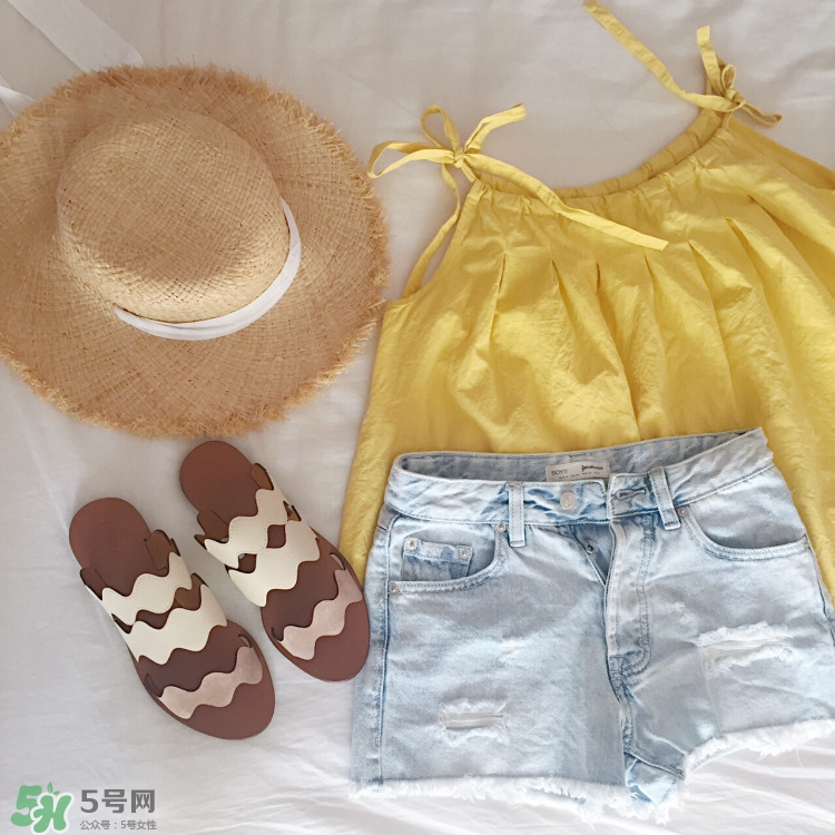 個子矮的女生怎么穿搭衣服好看