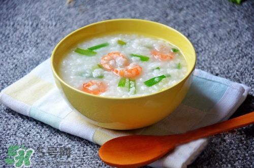 寶寶輔食可以加糖嗎？寶寶輔食可以加什么調(diào)料