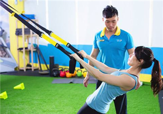 trx劃船是練什么的？trx劃船怎么練？