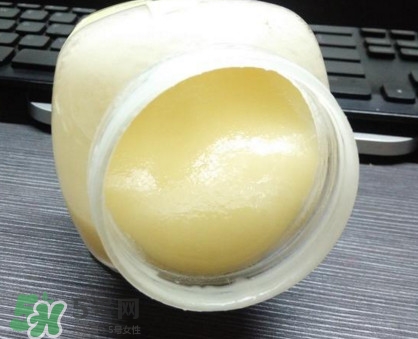 椴樹蜜和洋槐蜜哪個(gè)好？椴樹蜜和洋槐蜜的區(qū)別