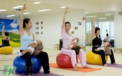 產(chǎn)后瑜伽有用嗎？產(chǎn)后做瑜伽能不能減肥？