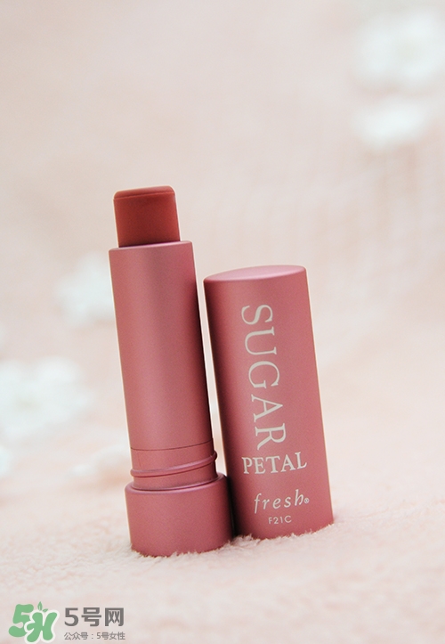 fresh馥蕾詩澄糖滋潤護唇膏如何選色 fresh馥蕾詩澄糖滋潤護唇膏如何選色
