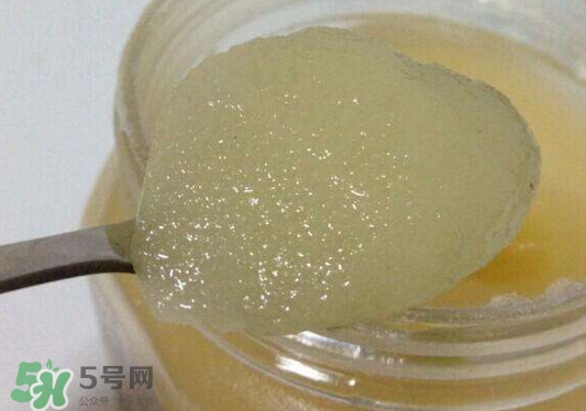 椴樹(shù)蜜可以泡檸檬嗎？椴樹(shù)蜜放冰箱冷藏好還是冷凍好