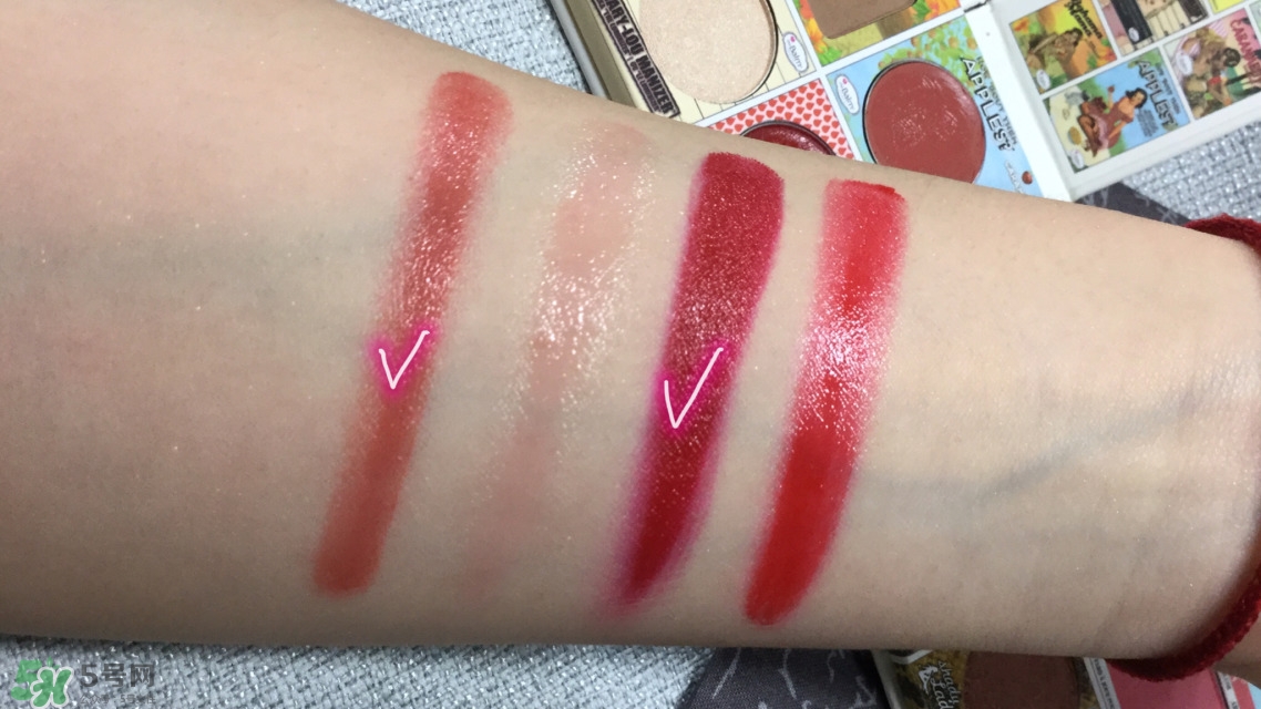 the balm眼影盤真假辨別對比圖 the balm眼影盤真假辨別對比圖