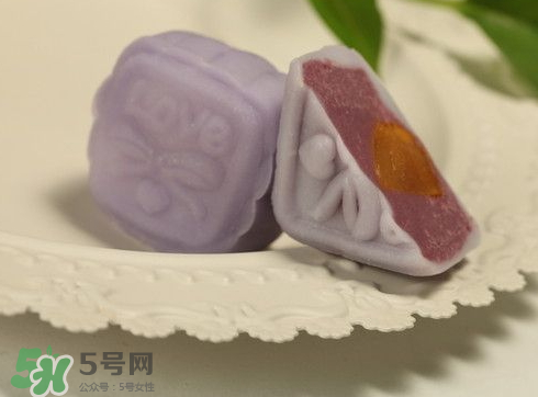 冰皮月餅為什么要冷藏？冰皮月餅為什么要放冰箱？