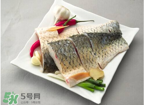 鰱魚怎么做好吃沒腥味？鰱魚怎么去腥？