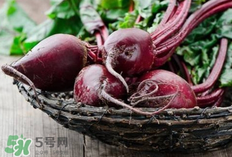 甜菜根是蘿卜嗎？甜菜根是什么菜