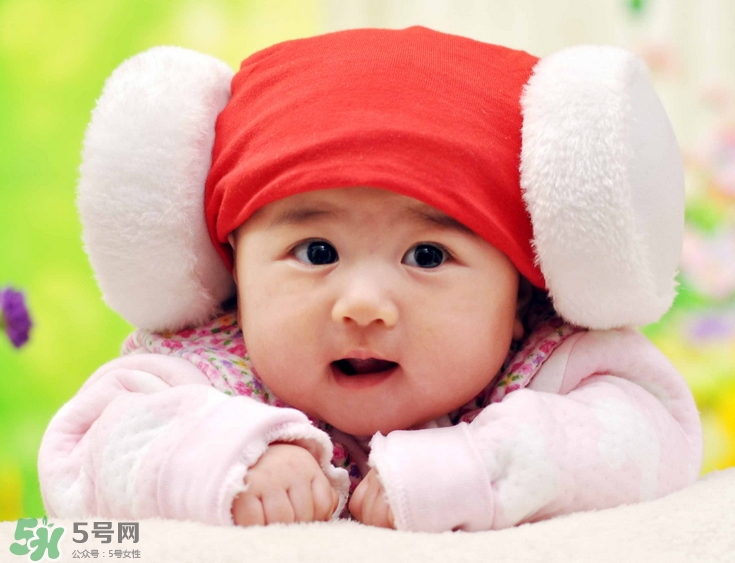 寶寶發(fā)燒抽搐正常嗎？寶寶發(fā)燒抽搐怎么辦？