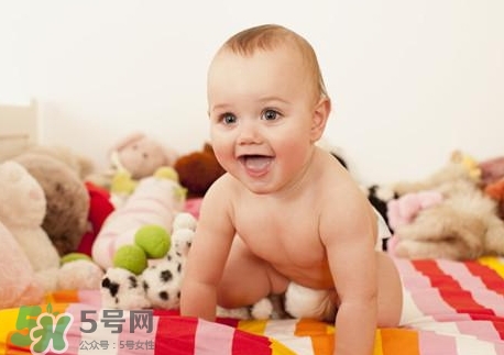 寶寶發(fā)燒睡著了還要物理降溫嗎-怎么降溫？