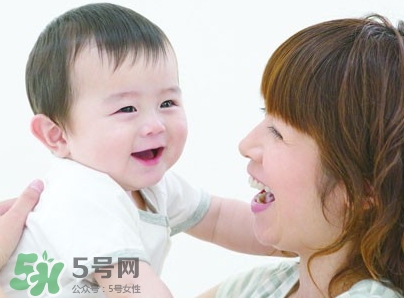 寶寶什么時候?qū)W會說話？怎么教寶寶說話？