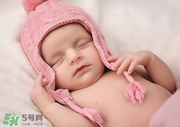 讓寶寶睡出好相貌完美教程 讓寶寶睡出好相貌完美教程