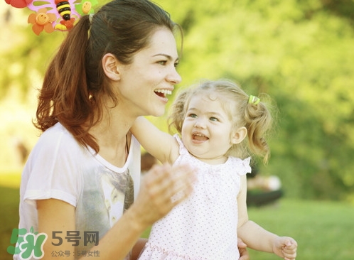 寶寶說話早晚和智力有關系嗎？寶寶說話晚怎么辦？