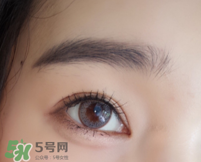 赫蓮娜獵豹睫毛膏好用嗎 脫妝嗎 赫蓮娜獵豹睫毛膏好用嗎 脫妝嗎