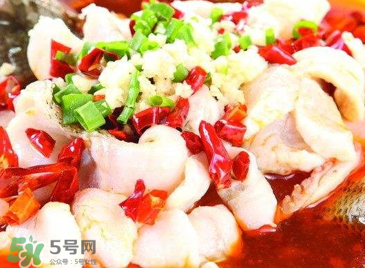 鱸魚可以做酸菜魚嗎？鱸魚可以做水煮魚嗎？
