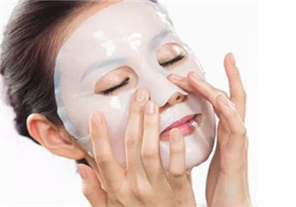 敷水膜的效果和面膜一樣嗎？片狀面膜推薦