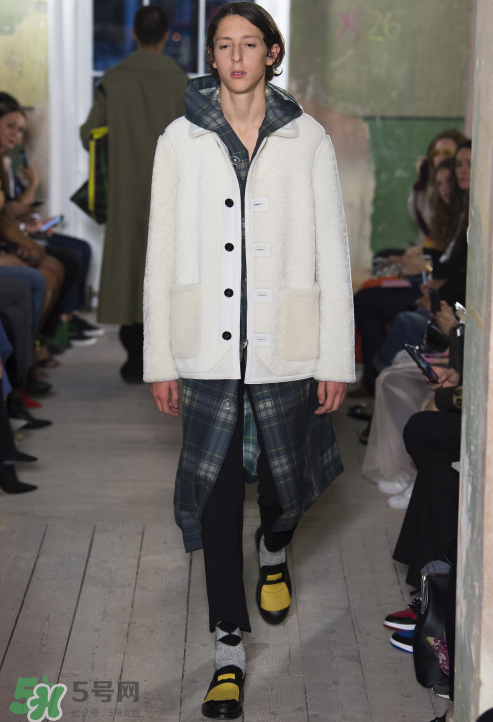 burberry2017秋冬系列怎么樣_好看嗎_款式有哪些？
