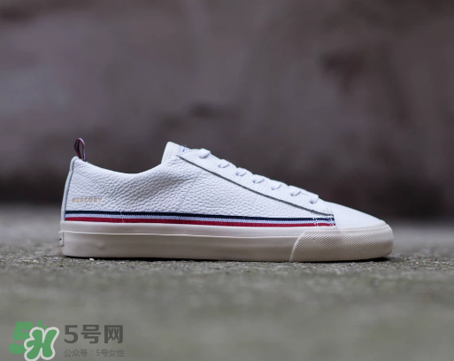 champion2017秋季新款運(yùn)動(dòng)鞋多少錢(qián)_在哪買(mǎi)？