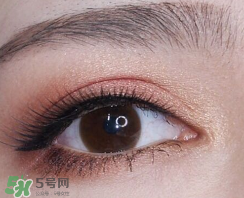 美寶蓮眼影盤多少錢？美寶蓮眼影盤專柜價格