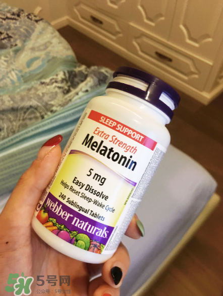 褪黑素可以和鈣片一起吃嗎？