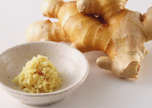 生姜貼肚臍可減肥嗎？生姜擦頭皮能生發(fā)？