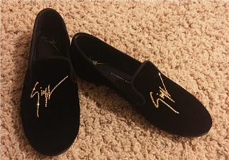 gz鞋子專柜正品多少錢？gz鞋子一般多少價(jià)位？