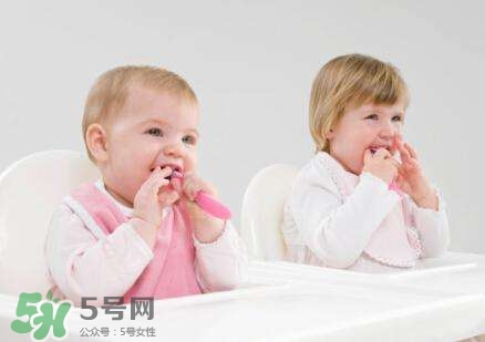 和寶寶同房睡還能過(guò)性生活嗎？有孩子之后怎么過(guò)性生活？