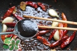 香辣蟹怎么做最好吃？香辣蟹怎么處理螃蟹？