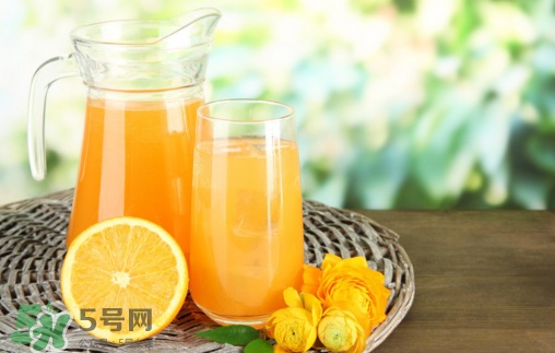 生孩子時可以喝紅牛嗎？生產(chǎn)時喝紅牛有用嗎？