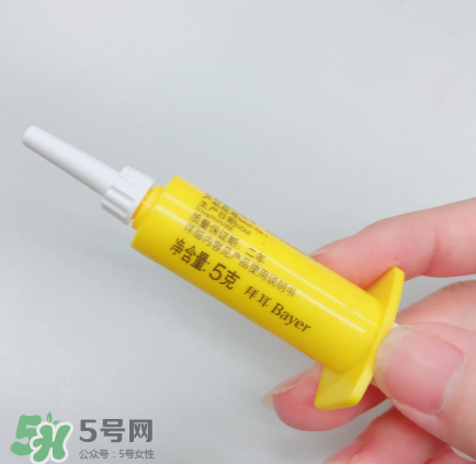 拜耳殺蟑膠餌怎么打開(kāi)？拜耳殺蟑膠餌使用方法