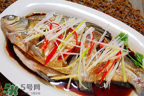 武昌魚可清蒸嗎？武昌魚蒸多久？