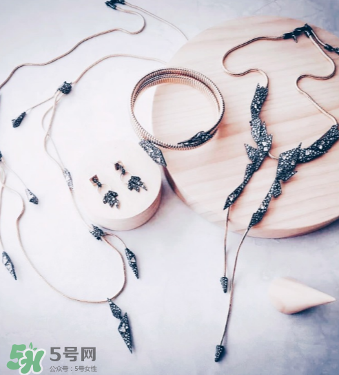 alexis bittar是什么牌子？alexis bittar是什么檔次？