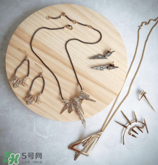 alexis bittar什么價位？alexis bittar價格一般是多少？