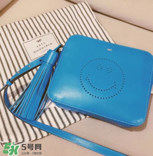 anya hindmarch什么價(jià)位？anya hindmarch包貴嗎？