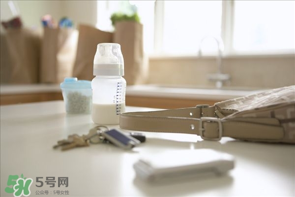 奶瓶怎么清洗干凈 母乳奶瓶怎么清洗 奶瓶怎么清洗干凈 母乳奶瓶怎么清洗