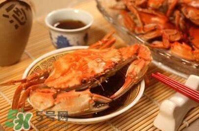 螃蟹吃什么食物長(zhǎng)得大？十月份吃什么螃蟹？