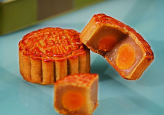 月餅皮可以用低筋面粉嗎？月餅皮用什么面粉？