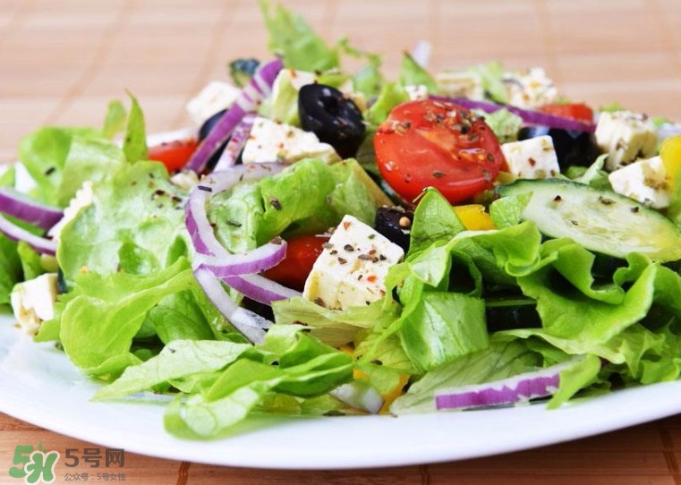 洋蔥汁能黑發(fā)嗎？洋蔥汁擦頭發(fā)能生發(fā)嗎？