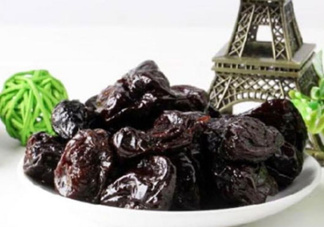 西梅干真的能解決便秘嗎？西梅干怎么吃治便秘？