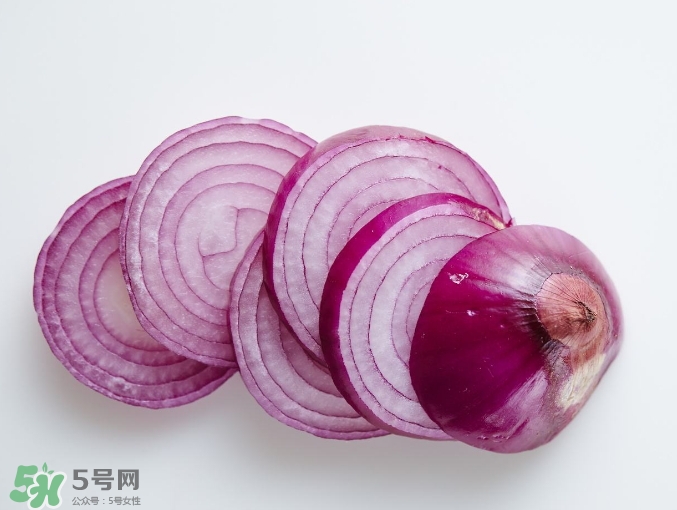 洋蔥榨汁能每天喝嗎？洋蔥汁能治什么??？