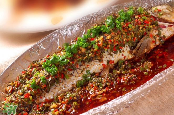 釣鯇魚用什么魚餌？鯇魚怎么做好吃