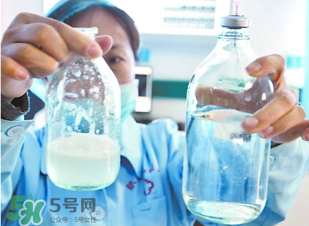 生理鹽水怎么洗鼻子？生理鹽水洗鼻子難受嗎？
